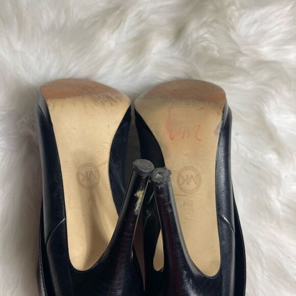 Michael Kors Kendra leather black ankle heels boots peep toe side zipper SZ8M - Picture 9 of 12